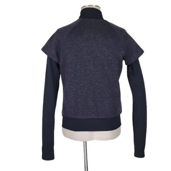 Nike Running Jacket Women Size S Black and Gray Snap Front Zip Pockets Thumbhole - Picture 4 of 14